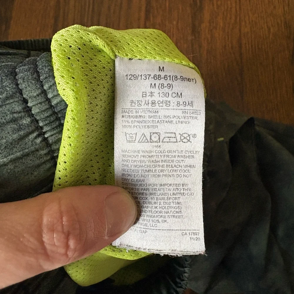 Gap kids boys swim trunks